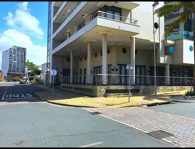 272M² OFFICE TO LET IN POINT WATERFRONT
